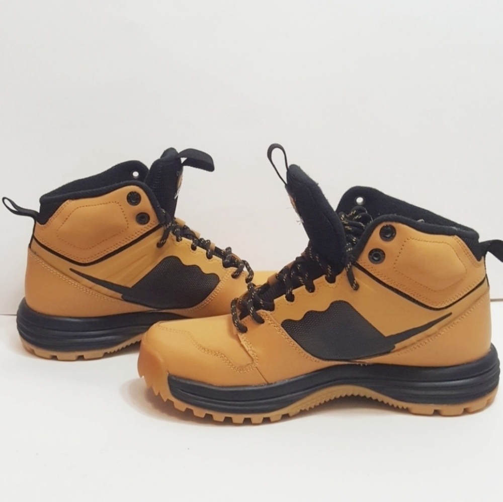 NIKE Dual Fusion Mid (GS) size 5Y